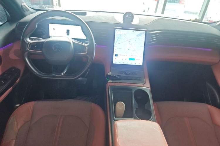 Used Nio EC6 2020 430 km Sport Version Center Console
