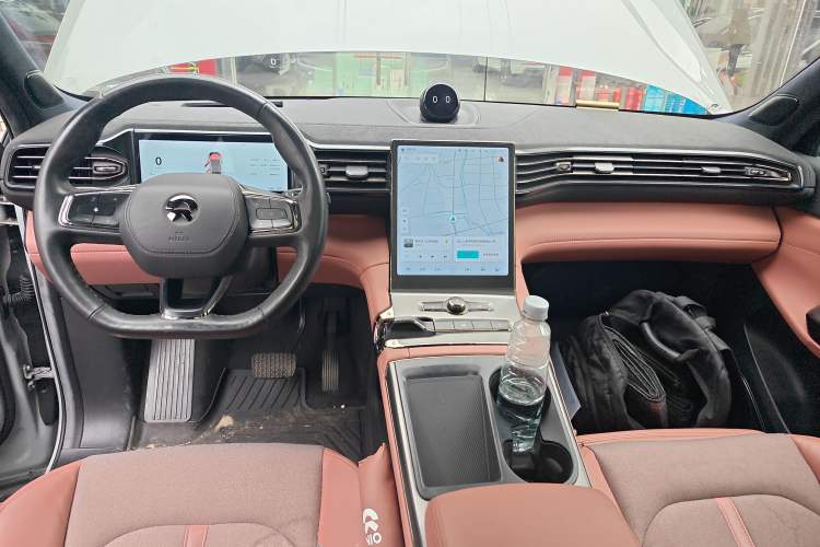 Used Nio EC6 2020 440 km Performance Version Center Console