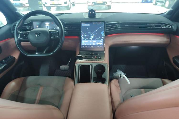 Used Nio EC6 2020 430 km Sport Version Center Console