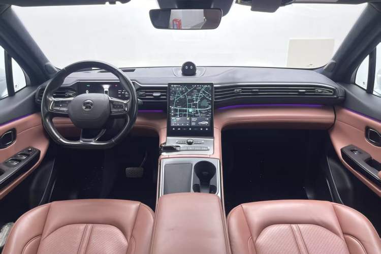 Used Nio EC6 2020 605 km Sport Edition Center Console
