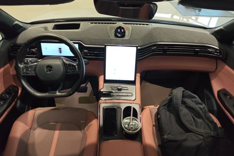 Used Nio EC6 2020 430 km Sport Version Center Console
