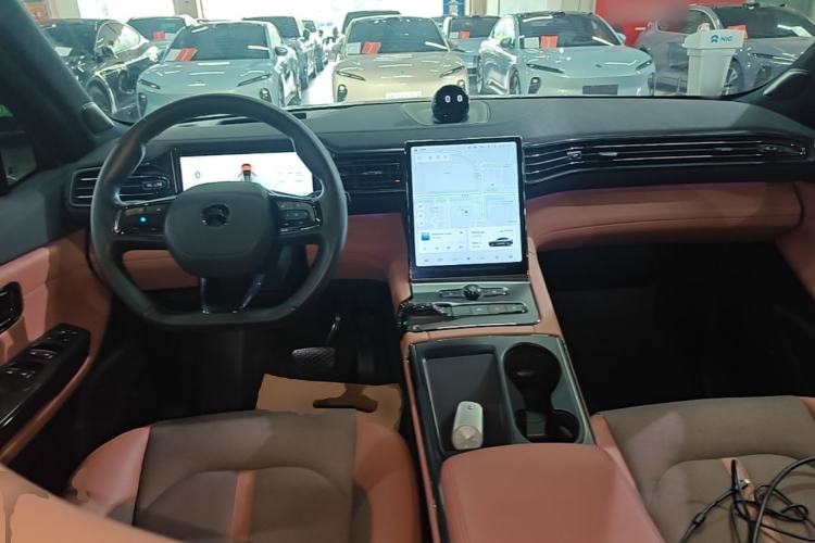 Used Nio EC6 2020 430 km Sport Version Center Console