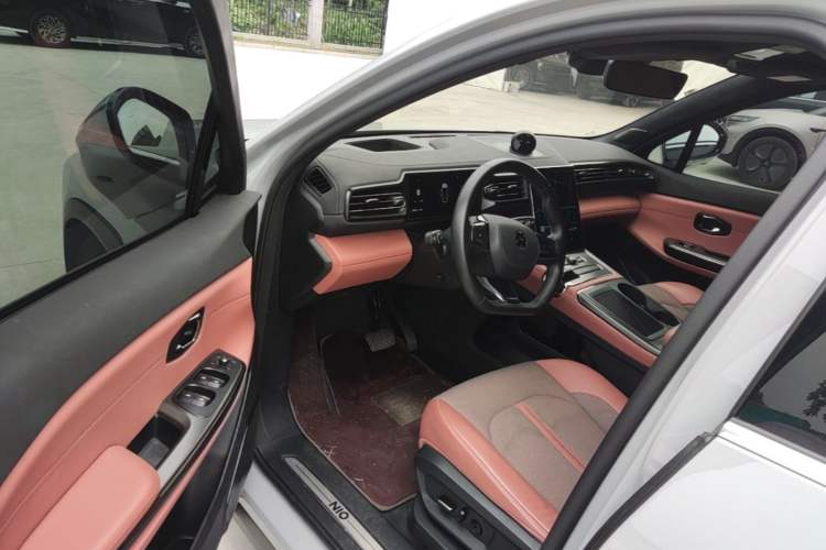 Used Nio EC6 2020 615 km Performance Edition Driver Seat
