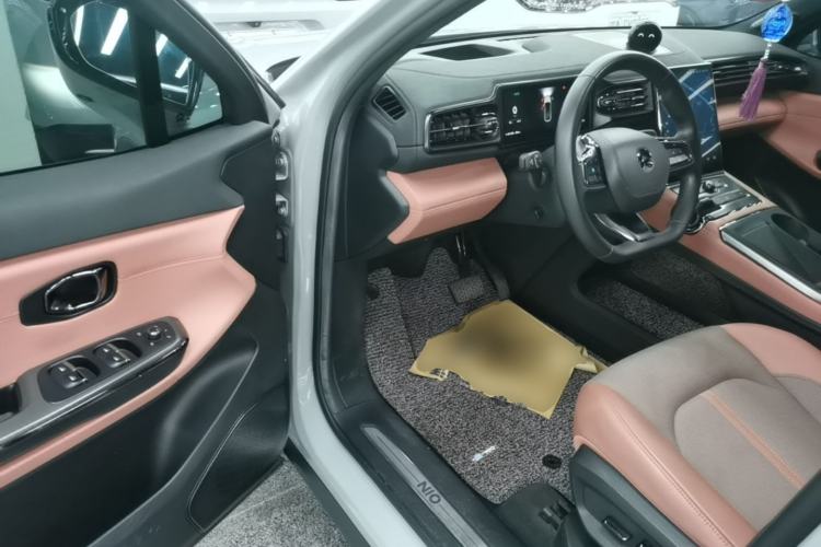 Used Nio EC6 2020 475 km Performance Version Driver Seat