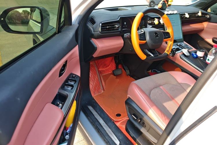 Used Nio EC6 2020 605 km Sport Edition Driver Seat