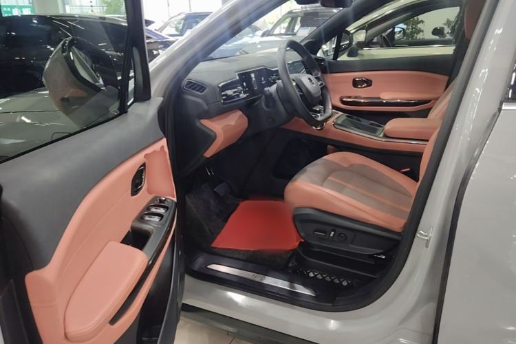 Used Nio EC6 2020 605 km Sport Edition Driver Seat