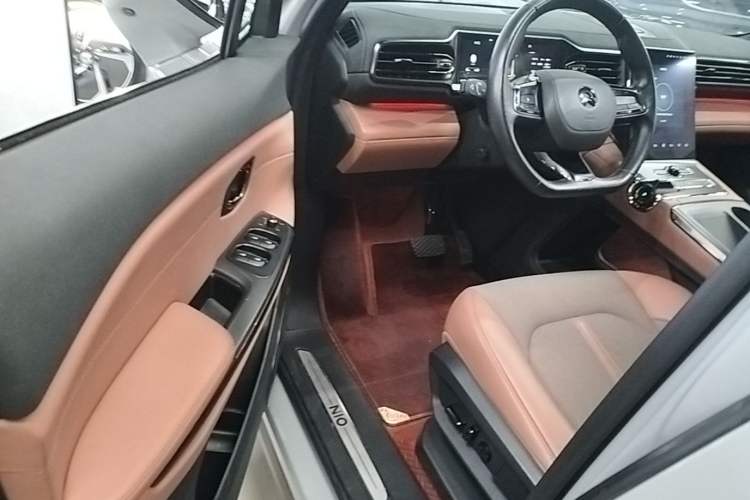 Used Nio EC6 2020 465 km Sport Edition Driver Seat