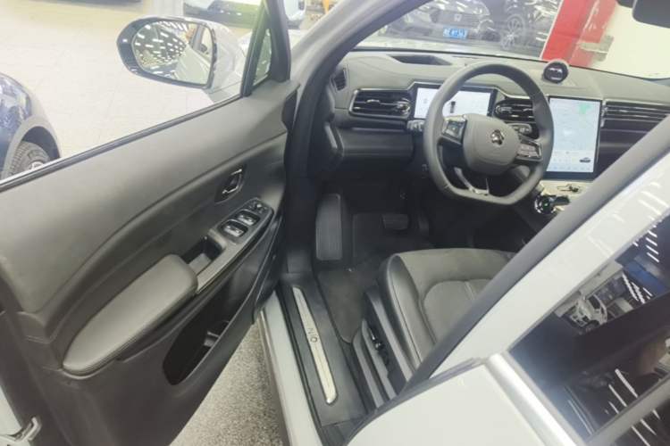 Used Nio EC6 2020 605 km Sport Edition Driver Seat