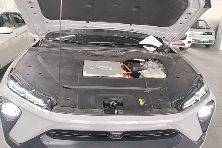 Used Nio EC6 2020 605 km Sport Edition Engine Bay