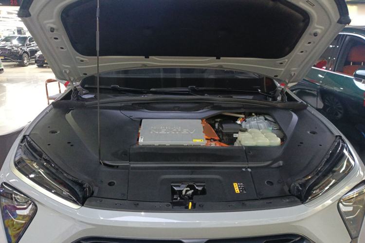 Used Nio EC6 2020 605 km Sport Edition Engine Bay
