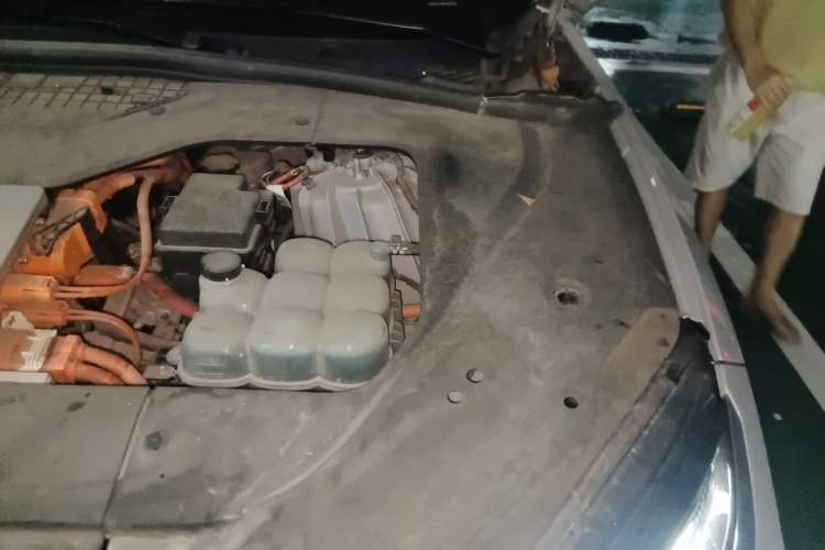 Used Nio EC6 2020 430 km Sport Version Engine Bay Left