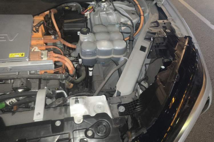 Used Nio EC6 2020 440 km Performance Version Engine Bay Left