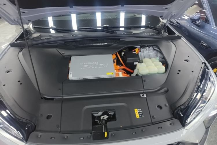 Used Nio EC6 2020 605 km Sport Edition Engine Bay
