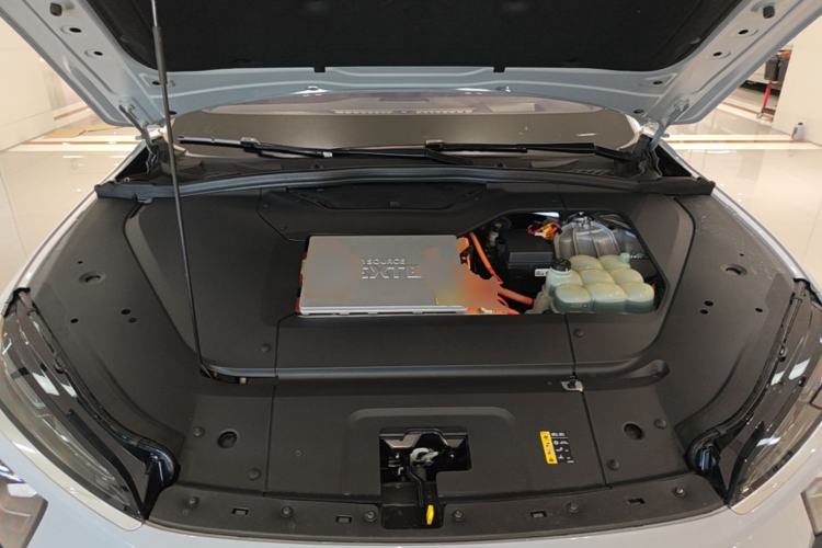 Used Nio EC6 2020 430 km Sport Version Engine Bay