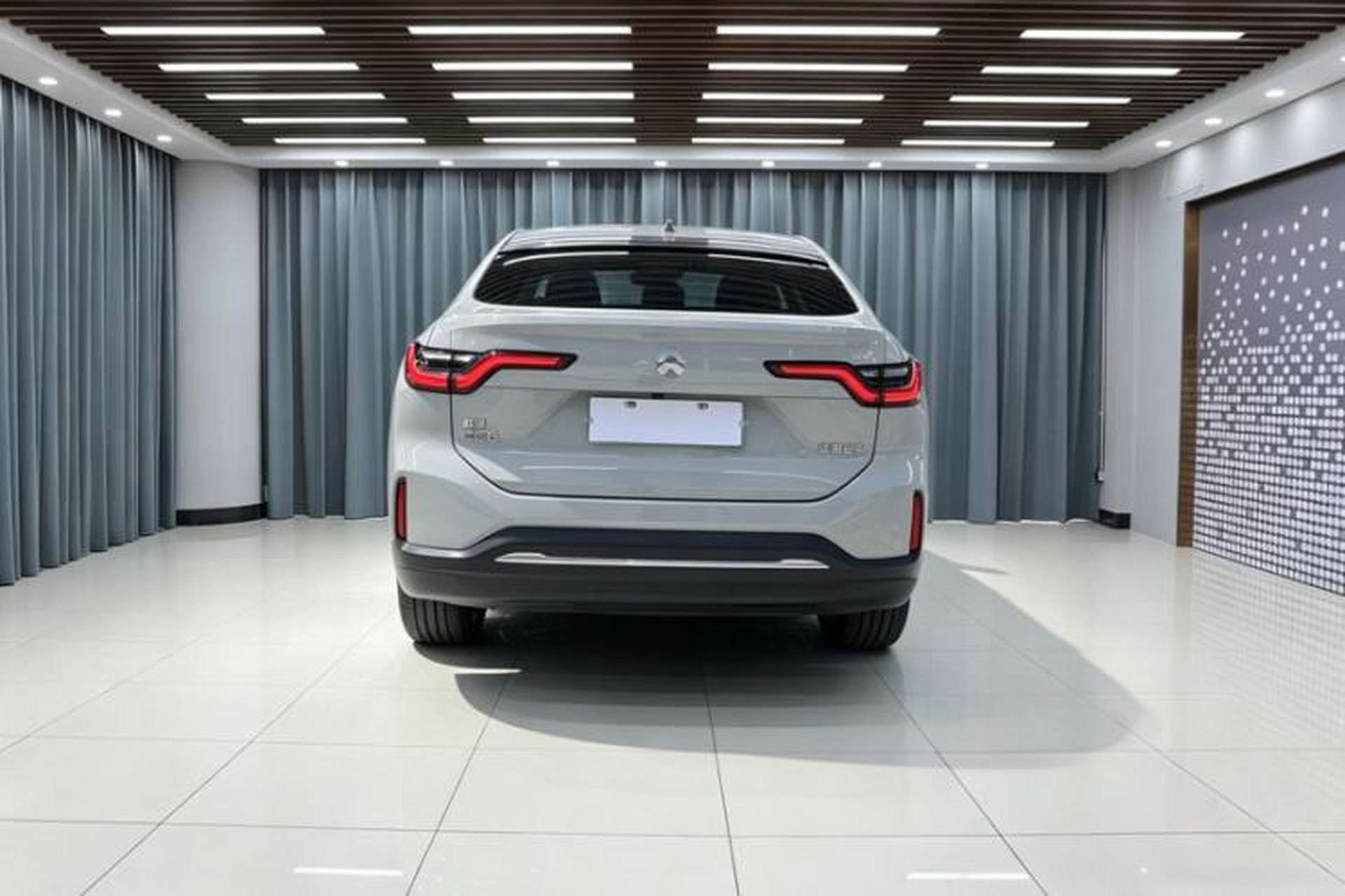 Used Nio EC6 2020 465 km Sport Edition Exterior 8