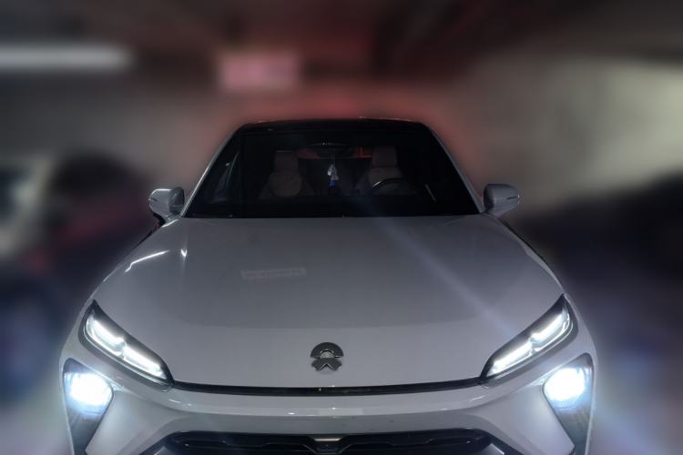 Used Nio EC6 2020 430 km Sport Version Front