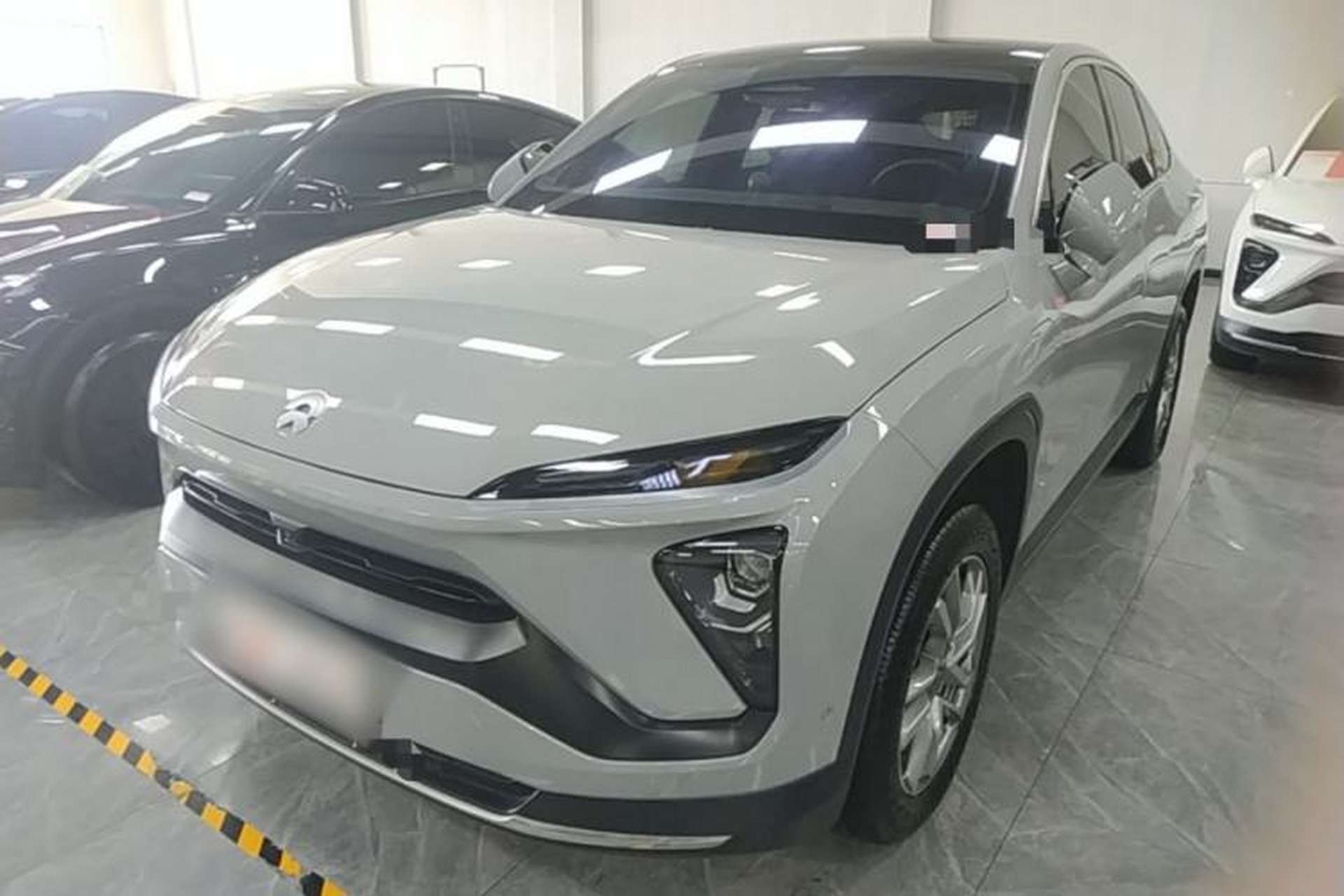 Used Nio EC6 2020 440 km Performance Version Front Left 45 Deg