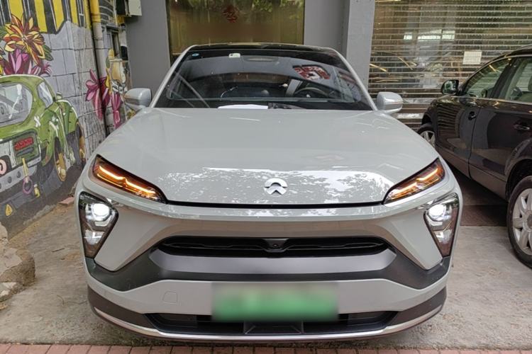 Used Nio EC6 2020 605 km Sport Edition Front