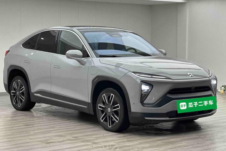 Used Nio EC6 2020 465 km Sport Edition Front Right 45 Deg