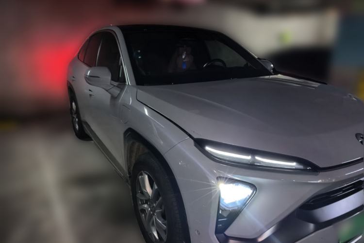 Used Nio EC6 2020 430 km Sport Version Front Right 45 Deg