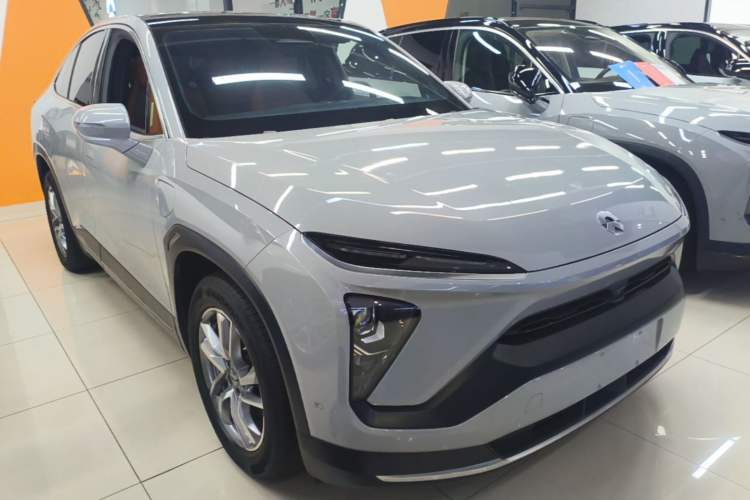 Used Nio EC6 2020 465 km Sport Edition Front Right 45 Deg