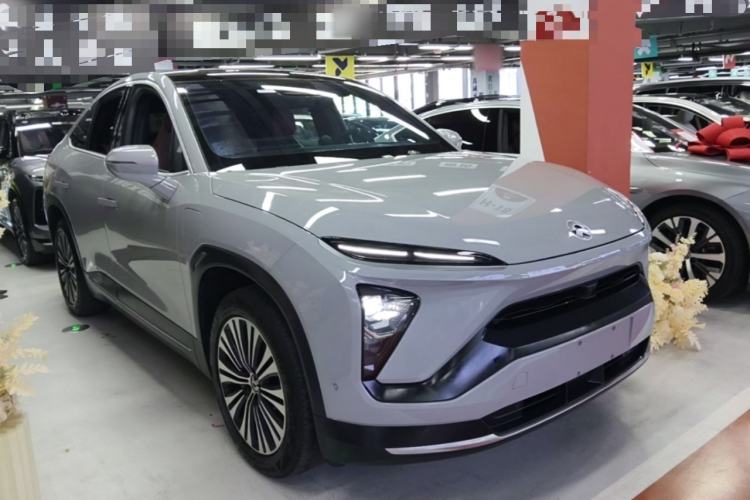 Used Nio EC6 2020 440 km Performance Version Front Right 45 Deg