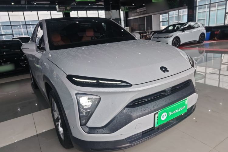 Used Nio EC6 2020 430 km Sport Version Front Right 45 Deg