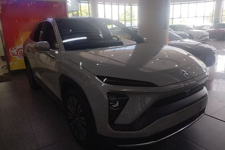 Used Nio EC6 2020 430 km Sport Version Front Right 45 Deg