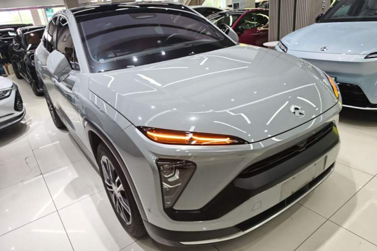 Used Nio EC6 2020 430 km Sport Version Front Right 45 Deg