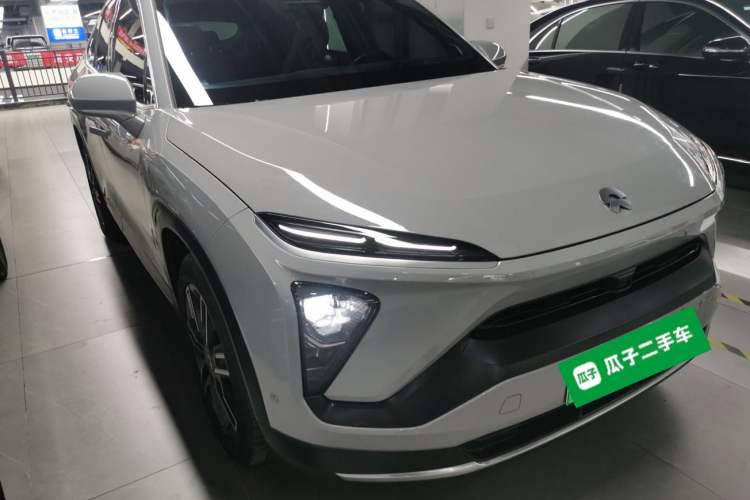 Used Nio EC6 2020 465 km Sport Edition Front Right 45 Deg