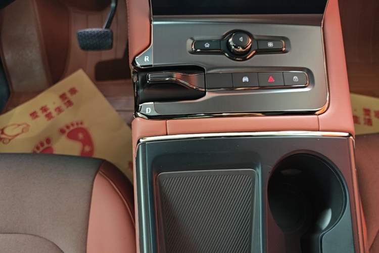 Used Nio EC6 2020 430 km Sport Version Gear Lever