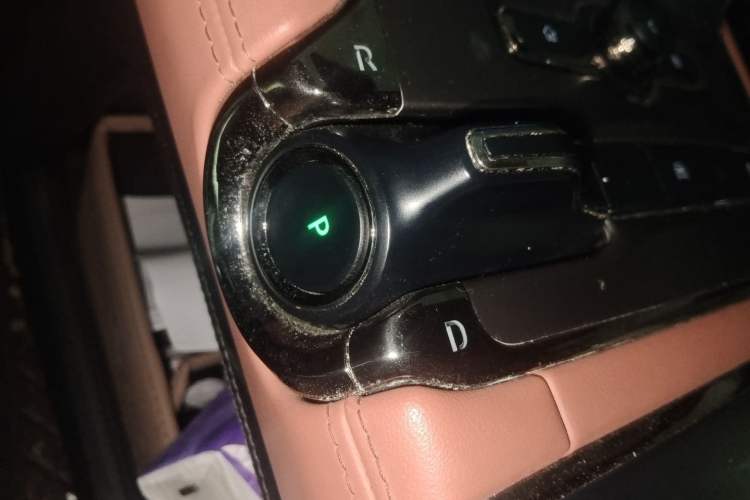 Used Nio EC6 2020 430 km Sport Version Gear Lever