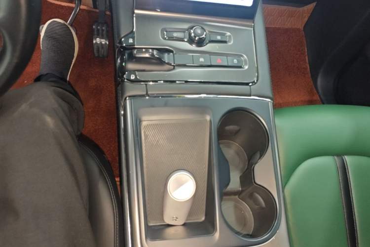 Used Nio EC6 2020 430 km Sport Version Gear Lever