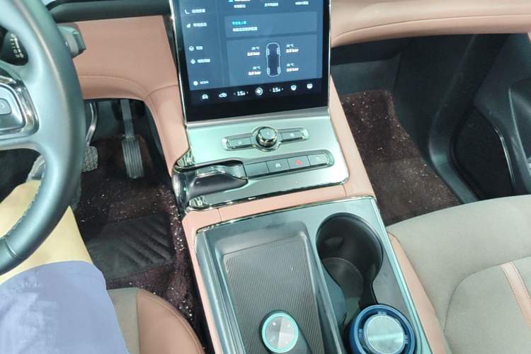 Used Nio EC6 2020 615 km Performance Edition Gear Lever