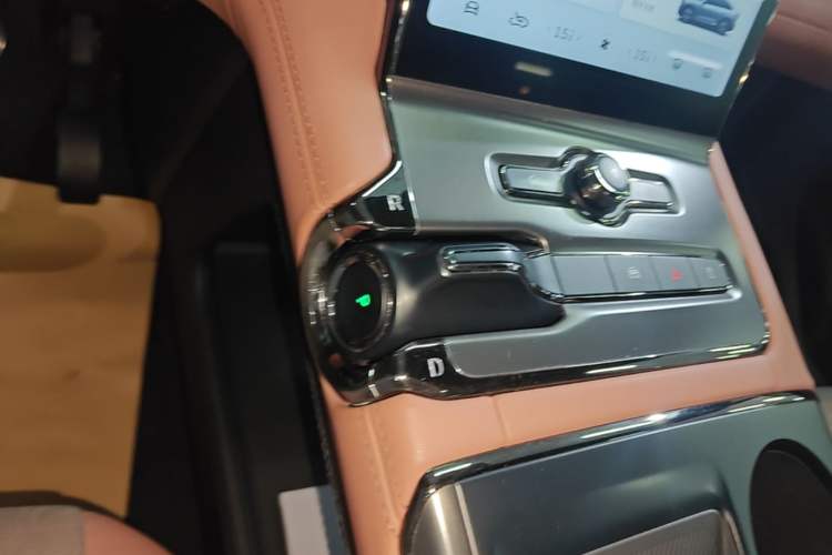 Used Nio EC6 2020 430 km Sport Version Gear Lever