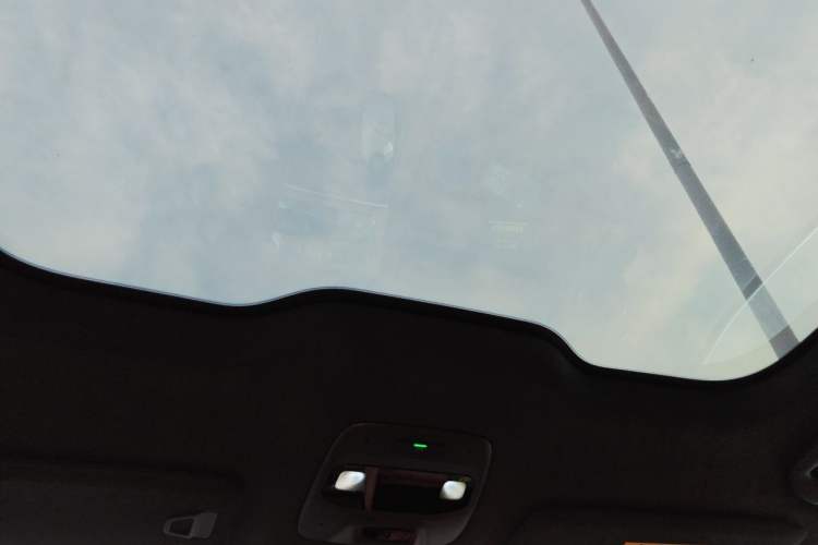 Used Nio EC6 2020 605 km Sport Edition Headliner