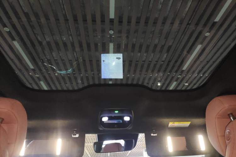 Used Nio EC6 2020 430 km Sport Version Headliner