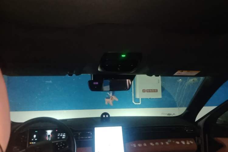 Used Nio EC6 2020 430 km Sport Version Headliner