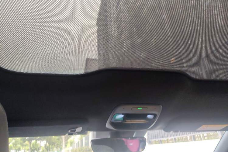 Used Nio EC6 2020 605 km Sport Edition Headliner