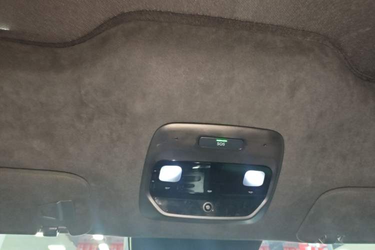 Used Nio EC6 2020 430 km Sport Version Headliner
