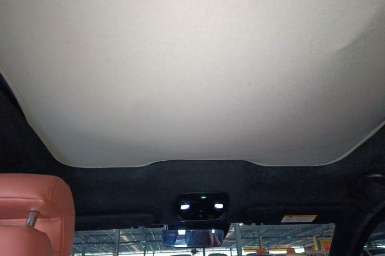 Used Nio EC6 2020 465 km Sport Edition Headliner