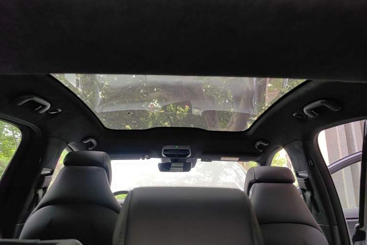 Used Nio EC6 2020 605 km Sport Edition Headliner