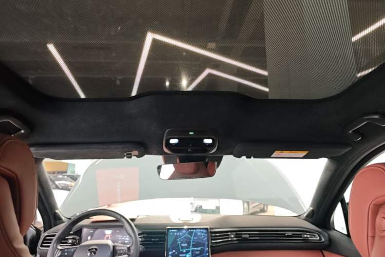 Used Nio EC6 2020 430 km Sport Version Headliner