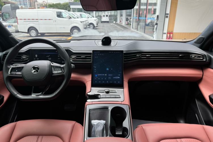 Used Nio EC6 2020 615 km Performance Edition Interior 1