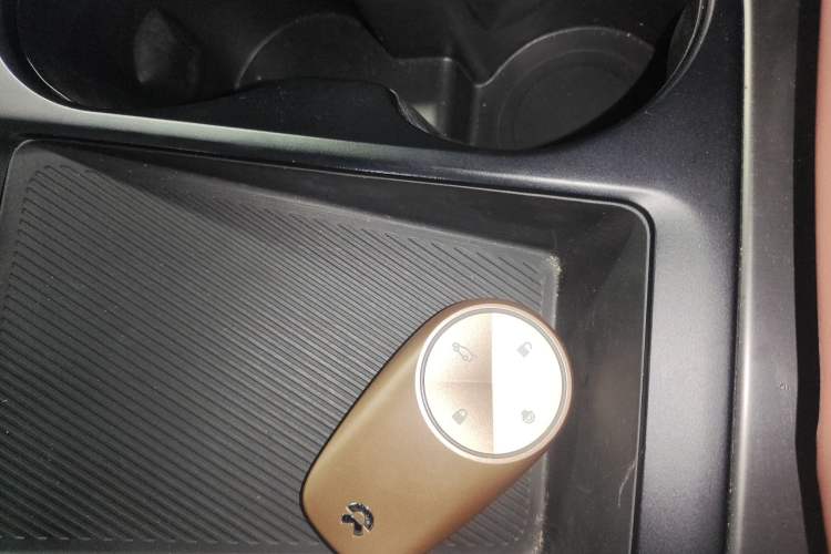 Used Nio EC6 2020 615 km Performance Edition Interior 1
