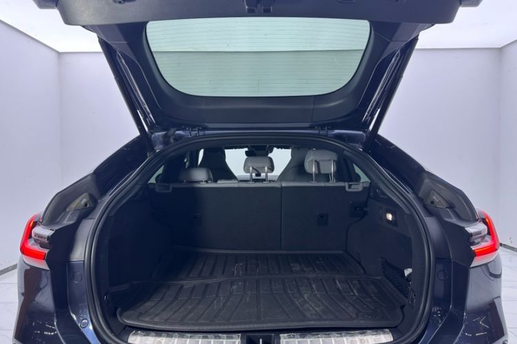Used Nio EC6 2020 440KM Signature Edition Interior 10