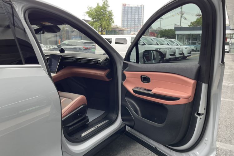 Used Nio EC6 2020 605 km Sport Edition Interior 10