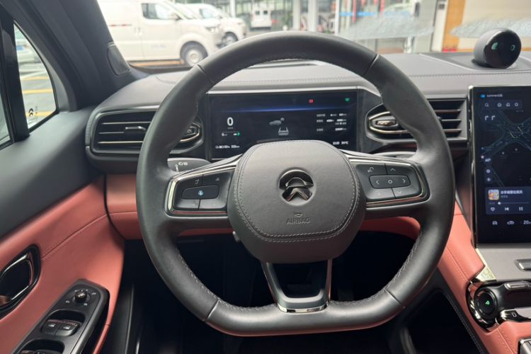 Used Nio EC6 2020 615 km Performance Edition Interior 11