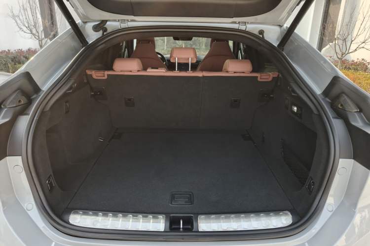 Used Nio EC6 2020 430 km Sport Version Interior 11