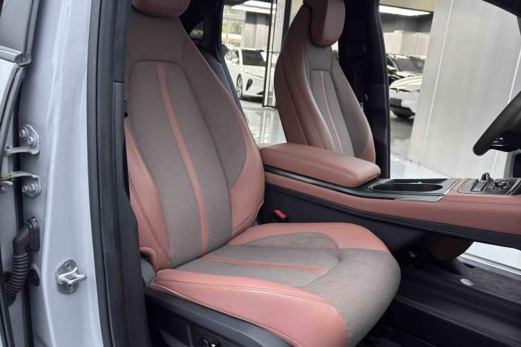 Used Nio EC6 2020 430 km Sport Version Interior 12